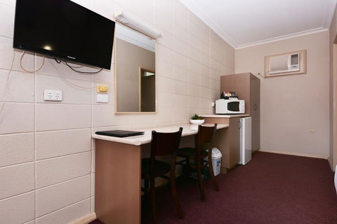 Motel Poinsettia - Accommodation Bookings 28