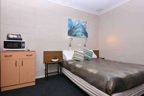 Motel Poinsettia - Accommodation Bookings 26