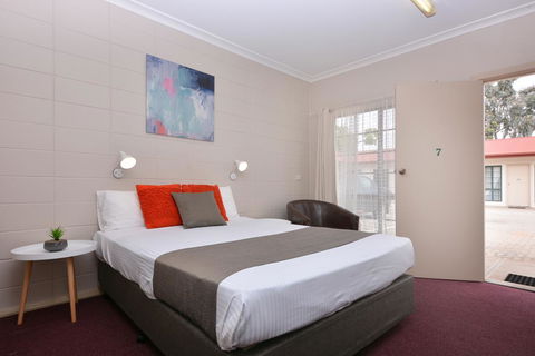 Motel Poinsettia - Accommodation Bookings 29