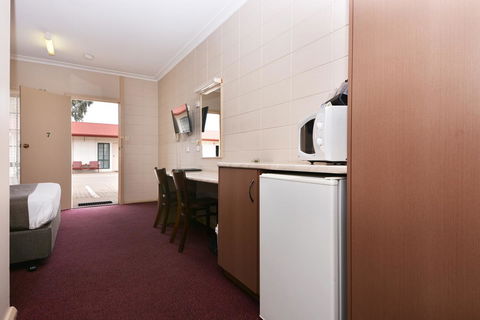 Motel Poinsettia - Accommodation Bookings 27