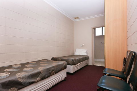 Motel Poinsettia - Accommodation Bookings 22
