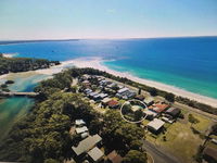 Book Vincentia Accommodation Vacations Accommodation Bookings Accommodation Bookings