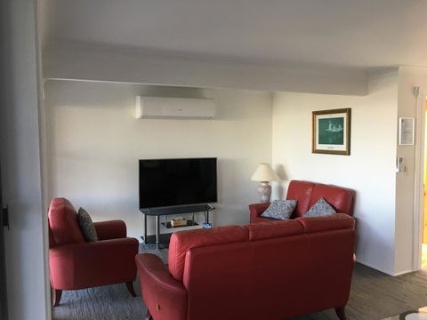 Arena Blanca Holiday Home - Accommodation Bookings 7
