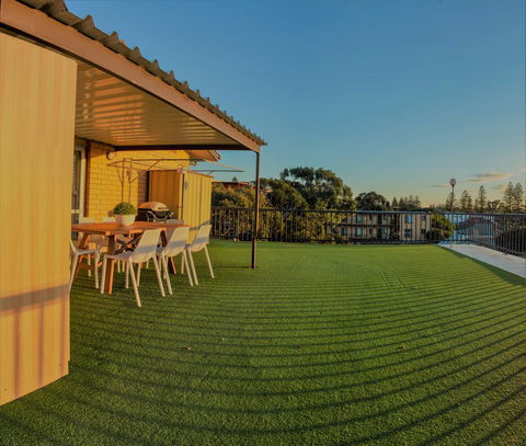 Henley Beach South, Amazing Views, Huge Private Balcony! - Accommodation Bookings 20