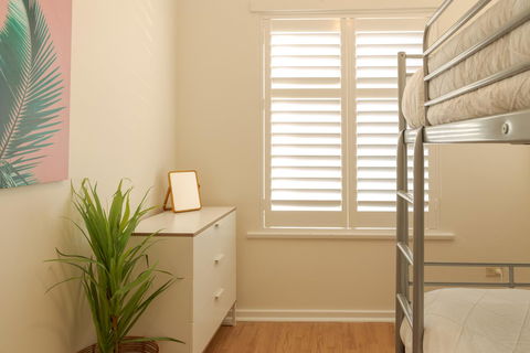 Henley Beach South, Amazing Views, Huge Private Balcony! - Accommodation Bookings 7