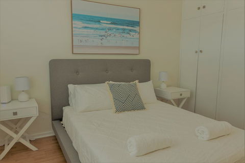 Henley Beach South, Amazing Views, Huge Private Balcony! - Accommodation Bookings 11