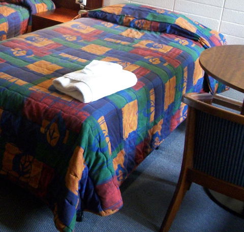 HotelMOTEL Adelaide - Accommodation Bookings 5