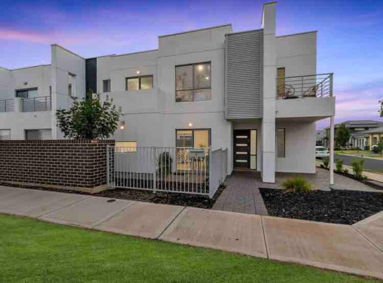 Findon SA Accommodation Bookings
