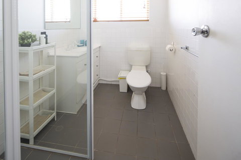 Aurora Holiday Apartment @West Beach - Accommodation Bookings 22