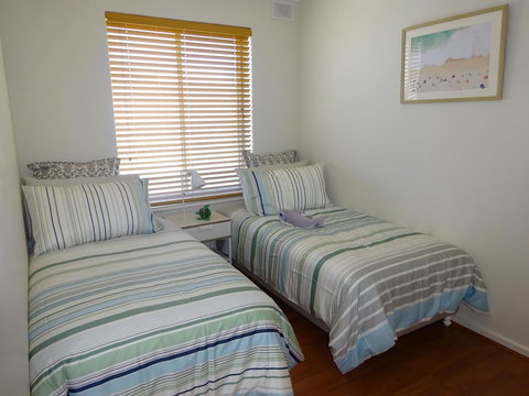 Aurora Holiday Apartment @West Beach - Accommodation Bookings 10