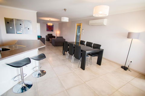 Waterfront On Jefferson, At Wellington Marina, SA - Accommodation Bookings 4