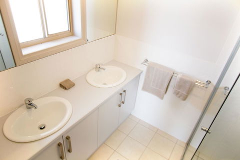 Waterfront On Jefferson, At Wellington Marina, SA - Accommodation Bookings 11