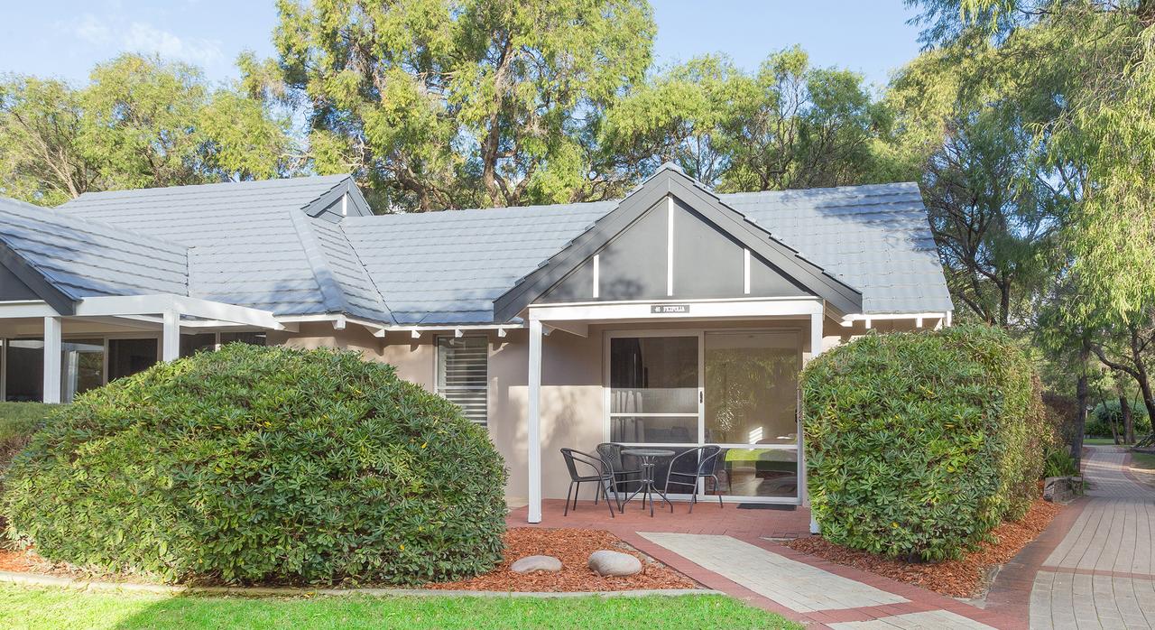 Broadwater WA Accommodation Bookings