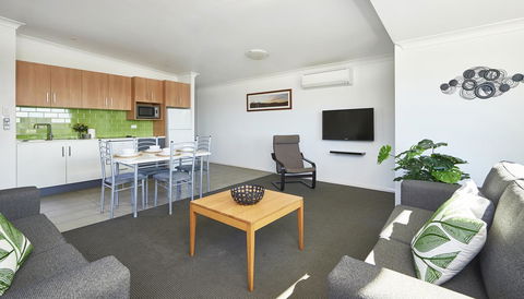 Harbour View Apartments - Accommodation Bookings 5