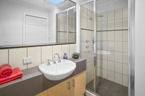 Villa On Fearn - Accommodation Bookings 9