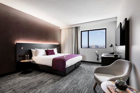 Holiday Inn West Perth, An IHG Hotel - Accommodation Bookings 6