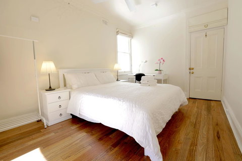 Stunning Terrace In Centennial Park - Accommodation Bookings 9