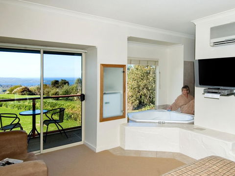 Chimes Spa Retreat - Accommodation Bookings 38