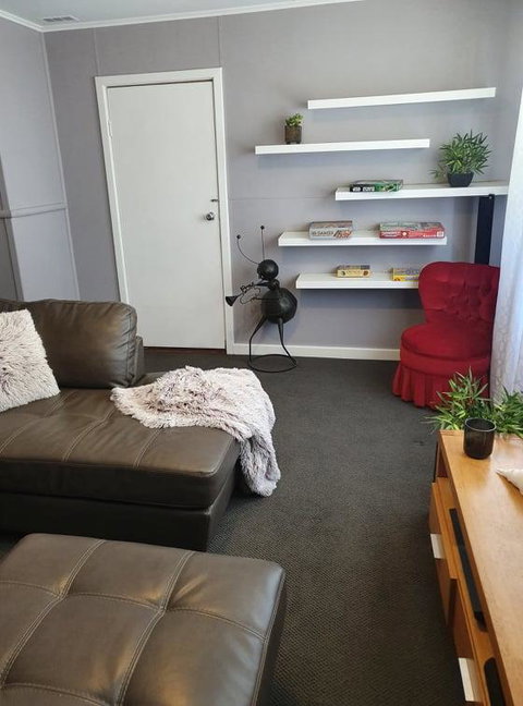 Just Chillin - Accommodation Bookings 9