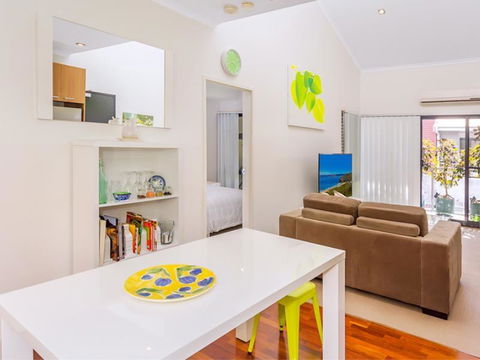 Home Apartment - Perth City Centre - Free WiFi - Accommodation Bookings 6