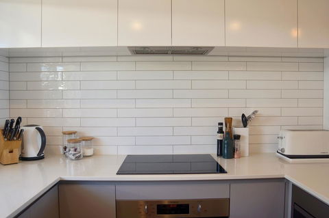 Cottesloe Beachfront Ocean View Apartment - Accommodation Bookings 11