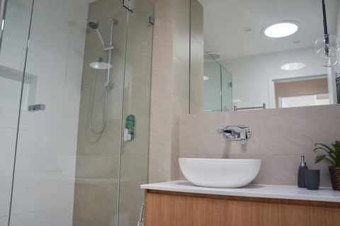 Cottesloe Beachfront Ocean View Apartment - Accommodation Bookings 15