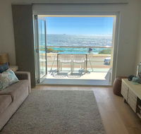 Cottesloe Beachfront Ocean View Apartment