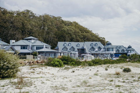 Anchorage Port Stephens - Accommodation Bookings 4