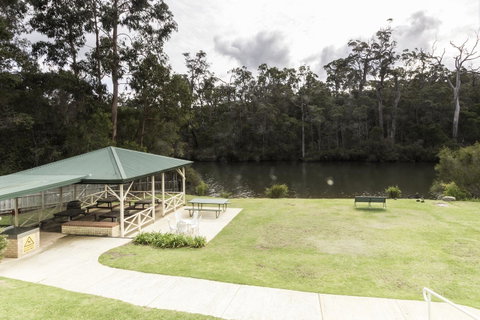 Riverview Tourist Park - Accommodation Bookings 24