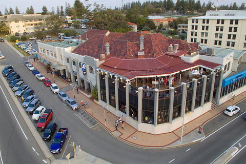 Ocean Beach Hotel - Accommodation Bookings 3