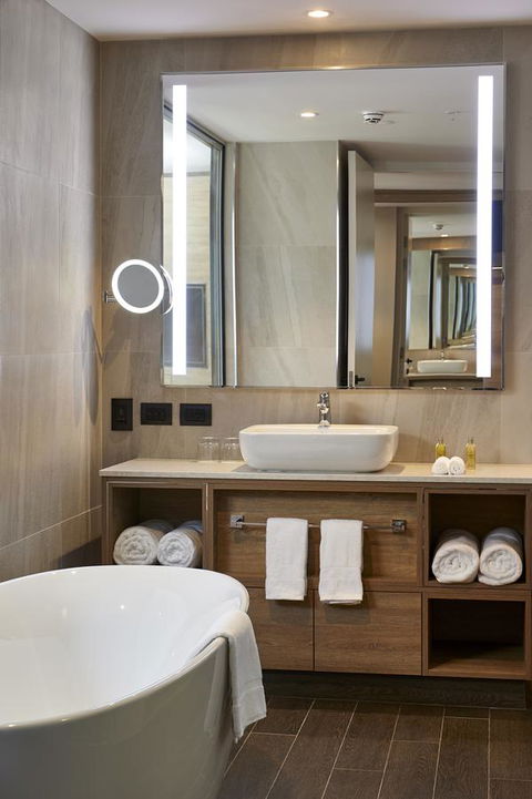 Doubletree By Hilton Perth Northbridge - Accommodation Bookings 17