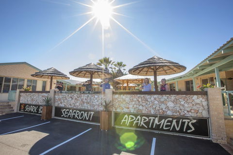 Shark Bay Seafront Apartments - Accommodation Bookings 27