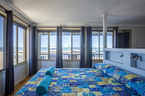 Shark Bay Seafront Apartments - Accommodation Bookings 35