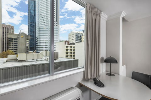 Oaks Perth Hotel - Accommodation Bookings 13