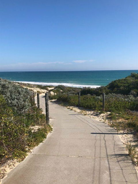 The Compass Beach House - Accommodation Bookings 14