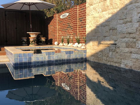 The Compass Beach House - Accommodation Bookings 25
