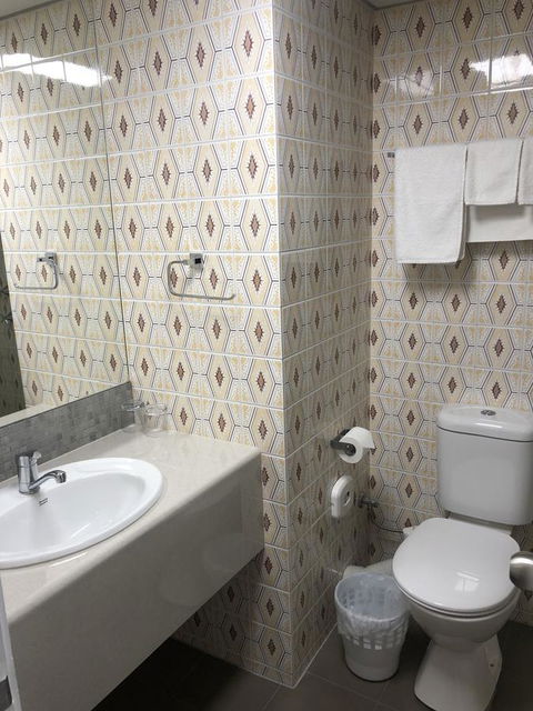 Dog Rock Motel - Accommodation Bookings 14