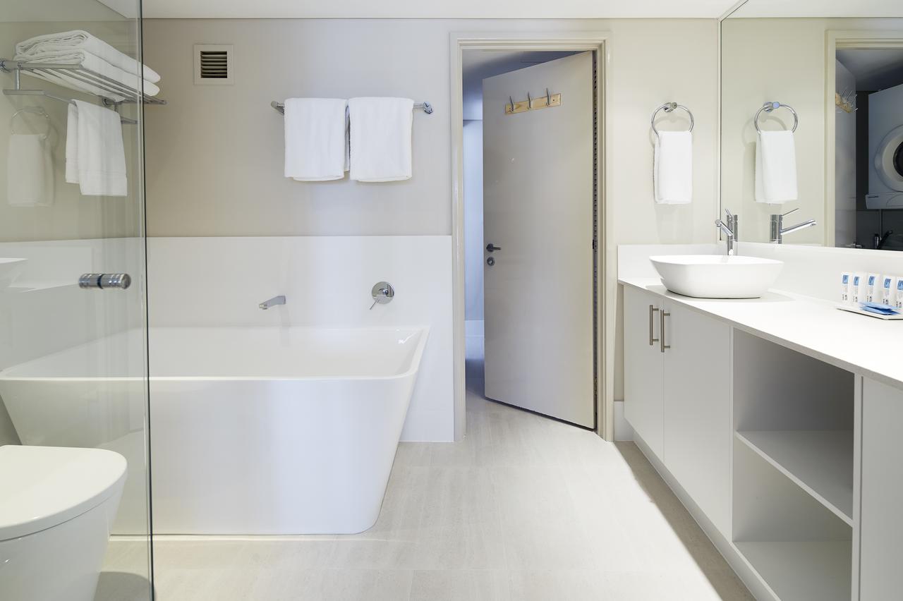  Accommodation Bookings