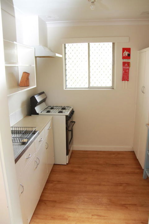 Malibu Apartments - Perth - Accommodation Bookings 8
