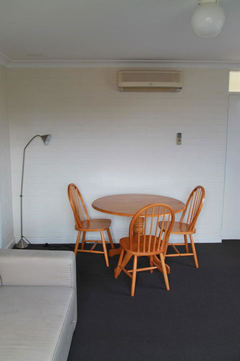 Malibu Apartments - Perth - Accommodation Bookings 6