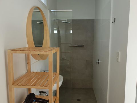 Captain\'s Heritage Cottage - Central Fremantle 2 Bedroom Historic Cottage - Accommodation Bookings 12