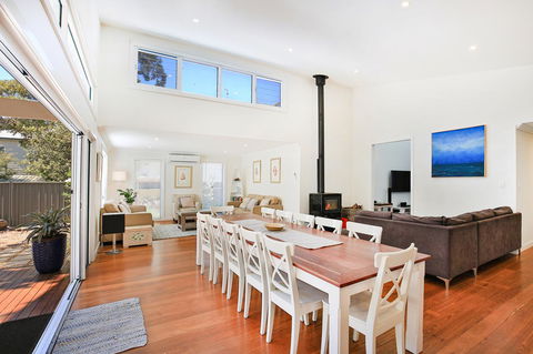 Calming Waters - Pet Friendly - Community Pool - Accommodation Bookings 7