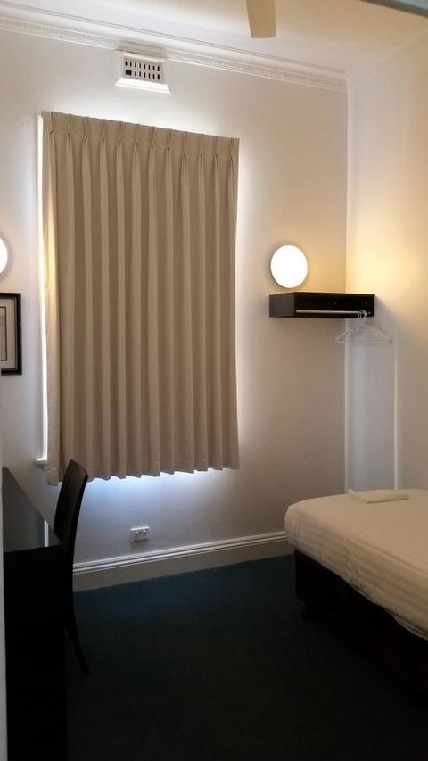 Akara Hotel - Accommodation Bookings 24