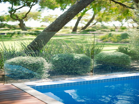 Aqua Resort Busselton - Accommodation Bookings 19