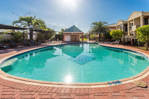 Country Comfort Perth - Accommodation Bookings 3