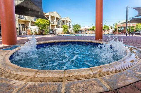Country Comfort Perth - Accommodation Bookings 33