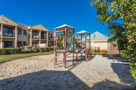 Country Comfort Perth - Accommodation Bookings 40