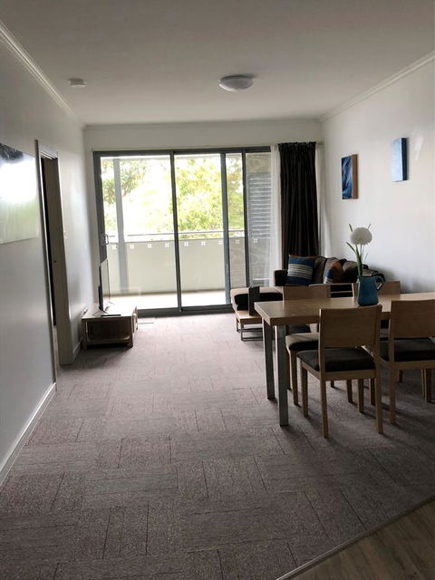Morisset Serviced Apartments - Accommodation Bookings 24