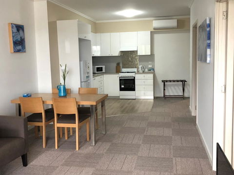 Morisset Serviced Apartments - Accommodation Bookings 30