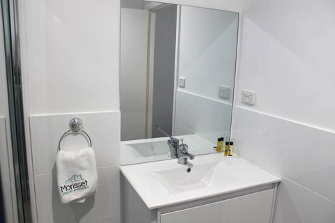 Morisset Serviced Apartments - Accommodation Bookings 9